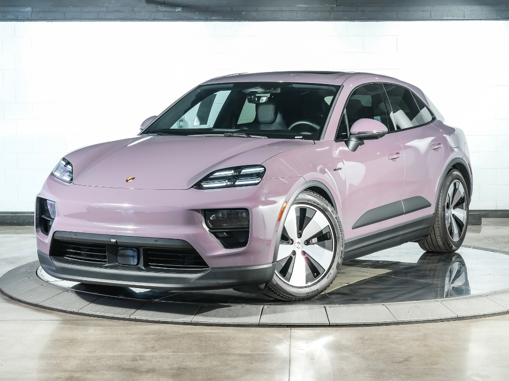 2024 Porsche Macan Electric 4