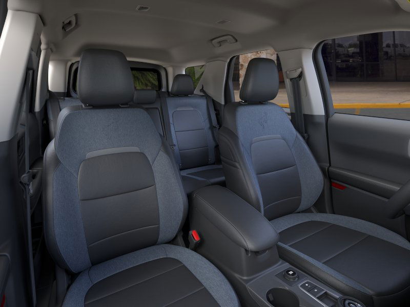 2025 Ford Bronco Sport Outer Banks photo 8