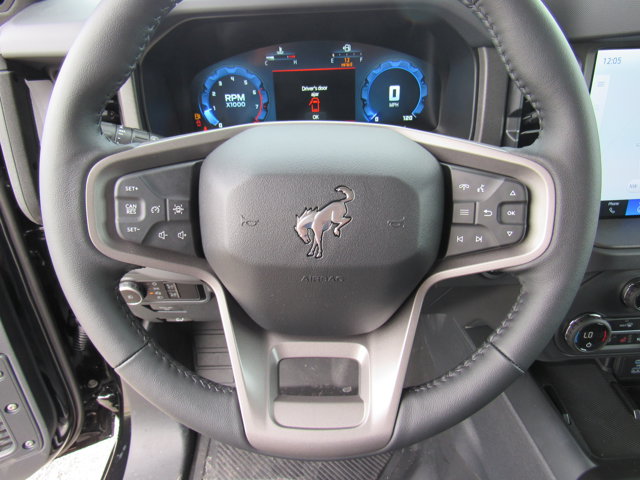 2025 Ford Bronco Badlands photo 22