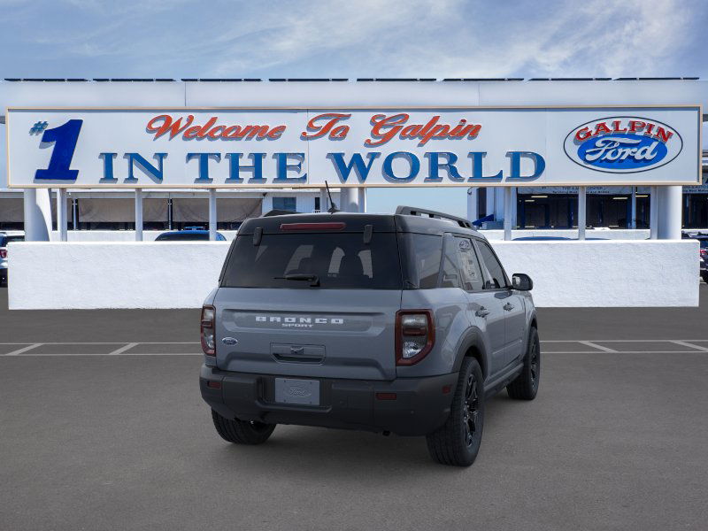 2025 Ford Bronco Sport Outer Banks photo 11