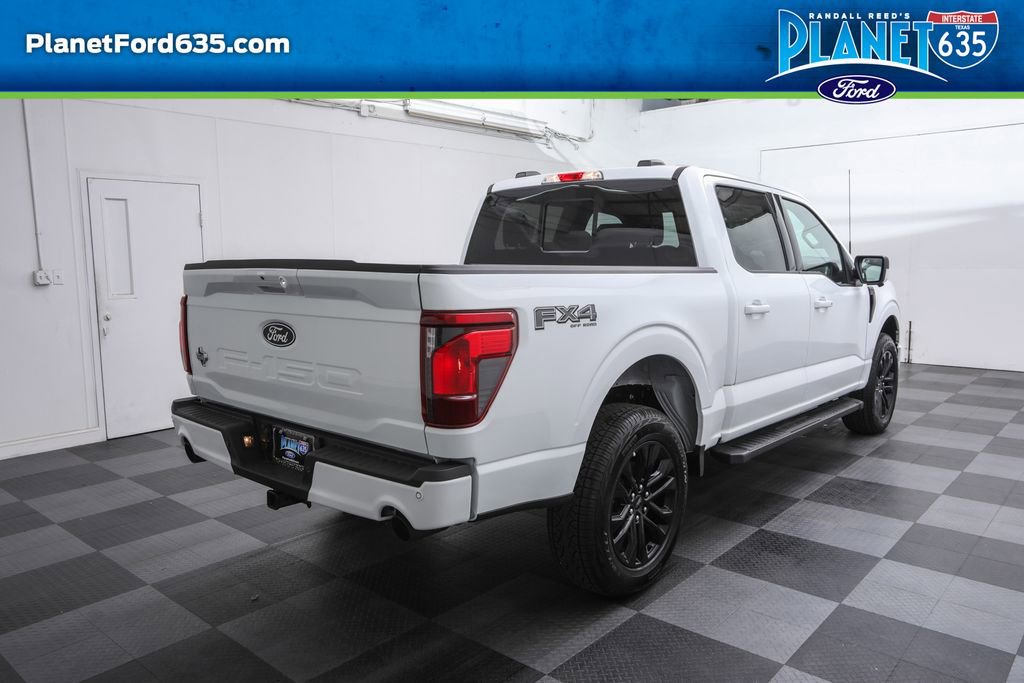 2025 Ford F-150 XLT photo 2