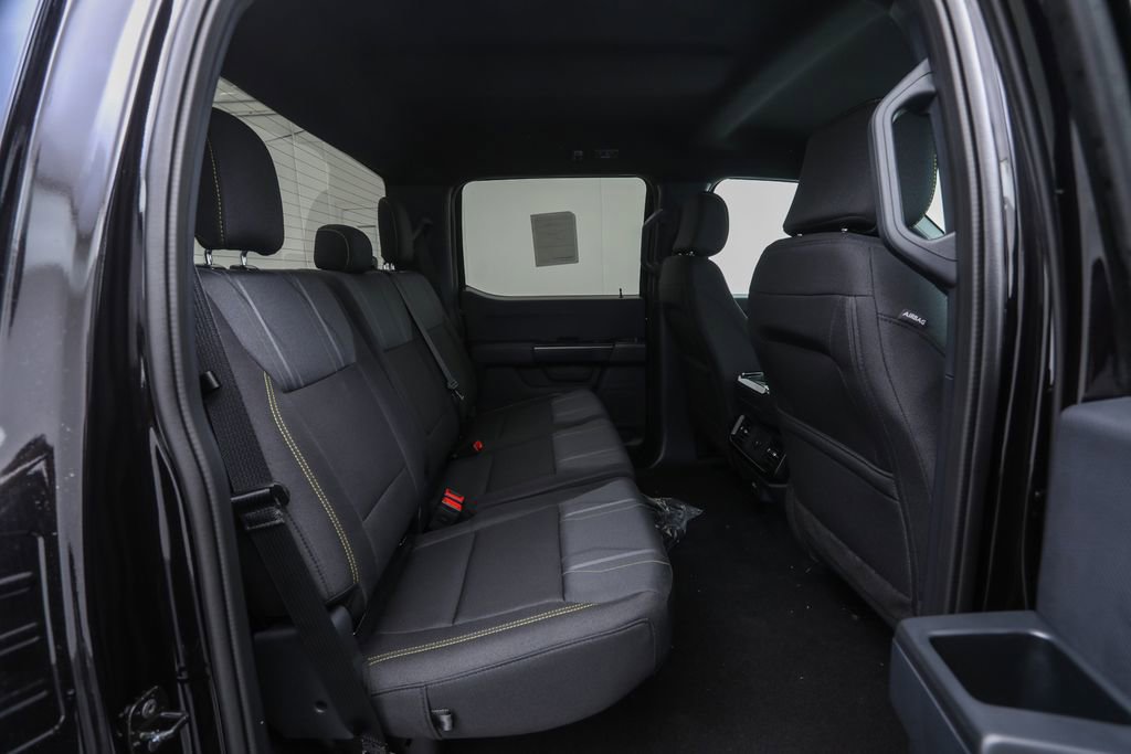 2025 Ford F-150 STX photo 13