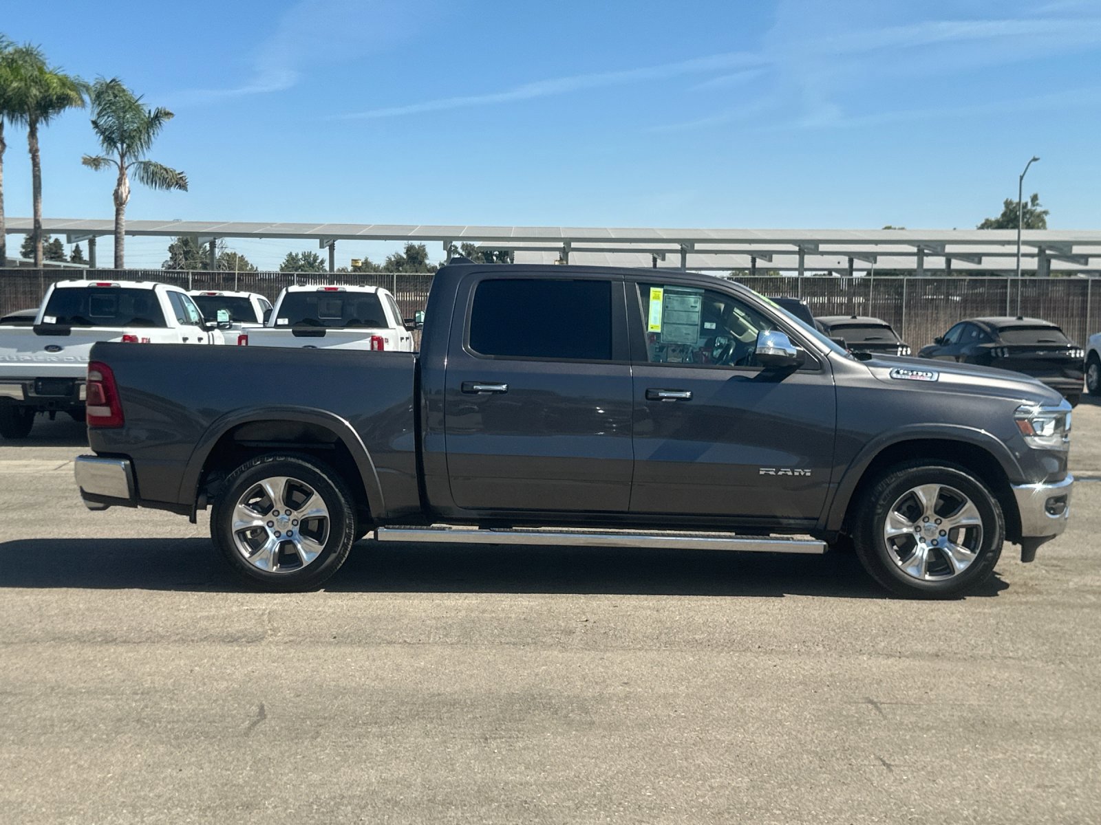 2022 Ram 1500 Laramie photo 2