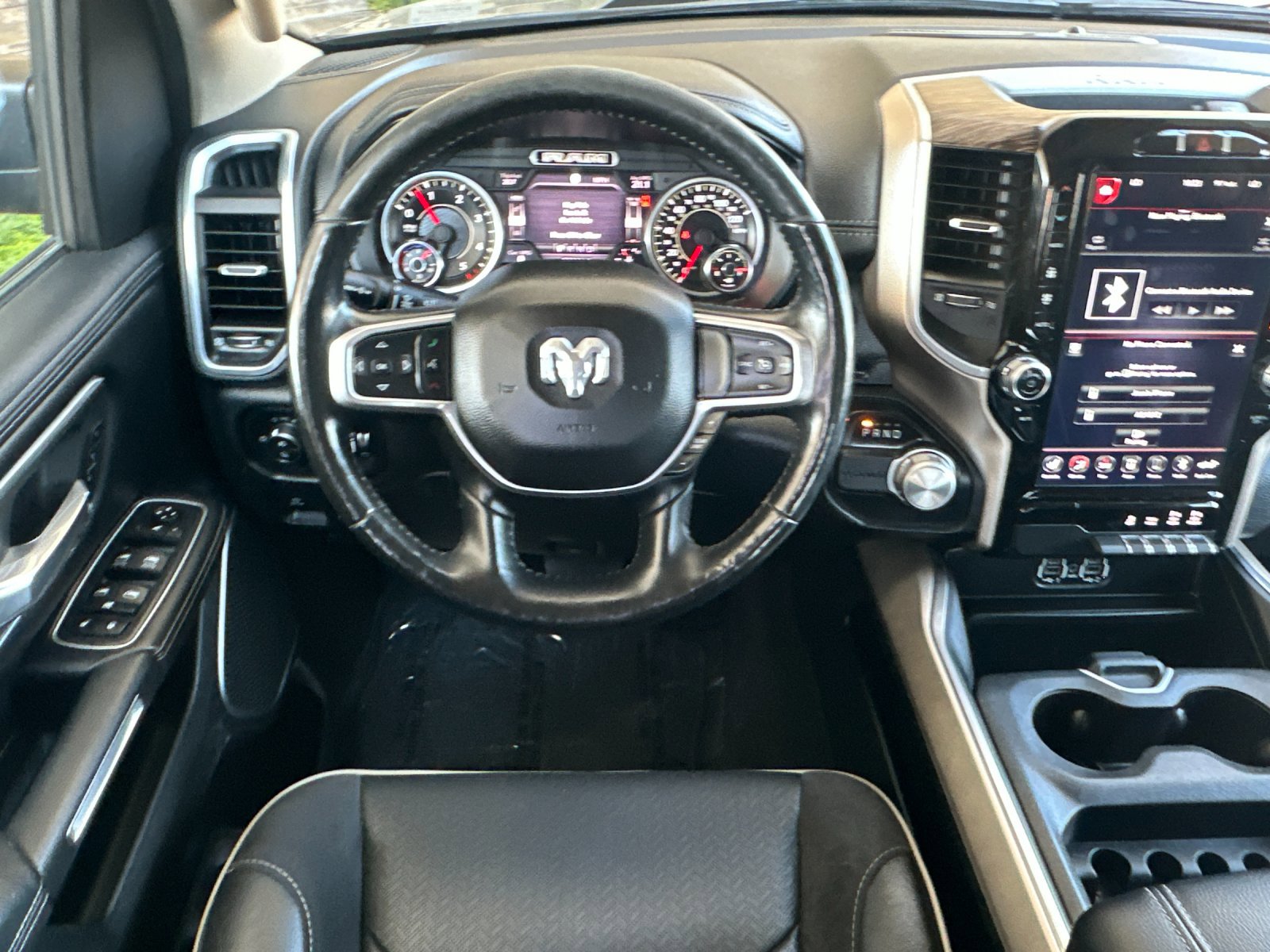 2022 Ram 1500 Laramie photo 13