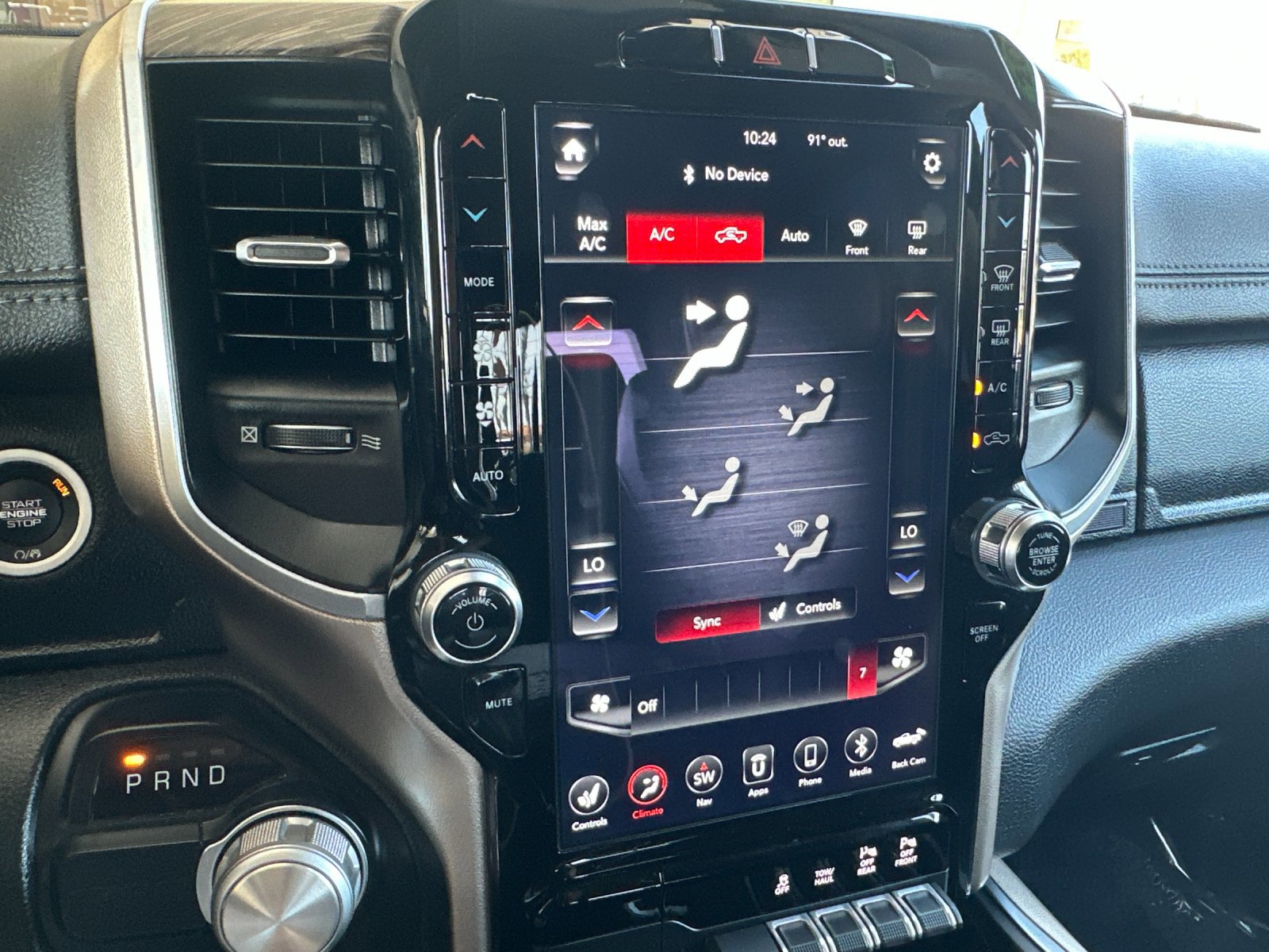 2022 Ram 1500 Laramie photo 19