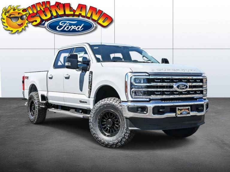 2025 Ford Super Duty F-250 SRW LARIAT 4WD CREW Cab 6.75'