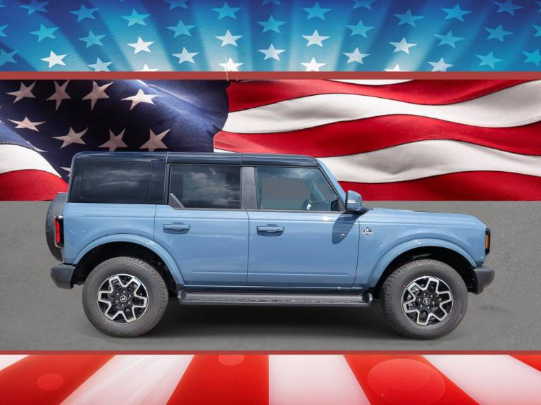 2025 Ford Bronco Outer Banks