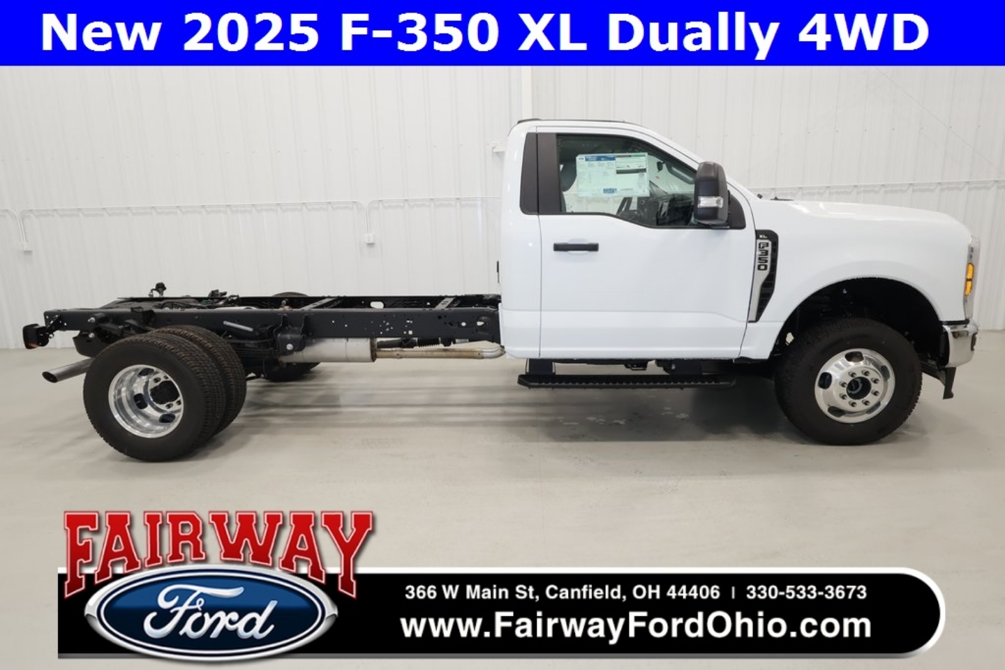 2025 Ford F-350 Super Duty Chassis Cab XL's photo