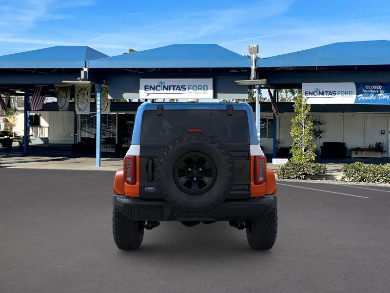 2025 Ford Bronco First Edition photo 4