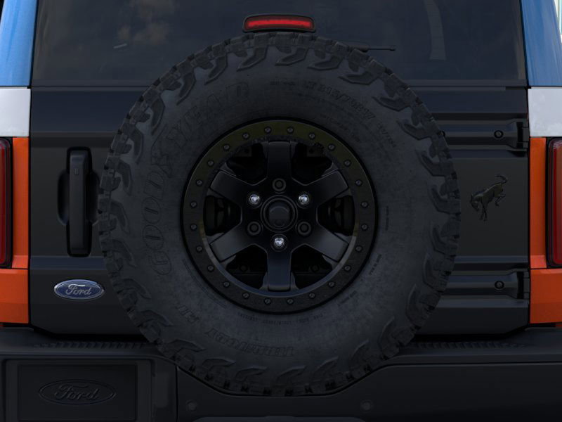 2025 Ford Bronco First Edition photo 22