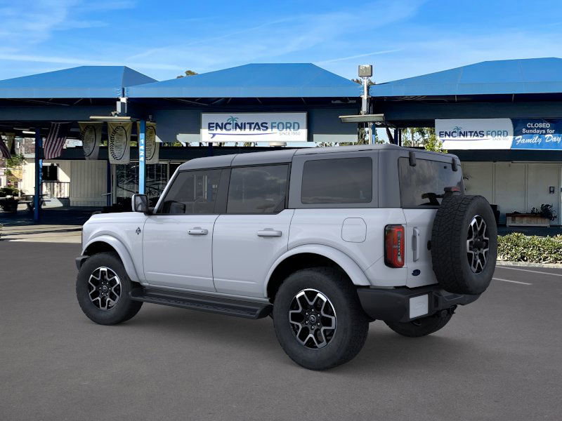 2025 Ford Bronco Outer Banks photo 4
