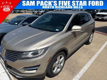 2015 Lincoln Lincoln MKC Base