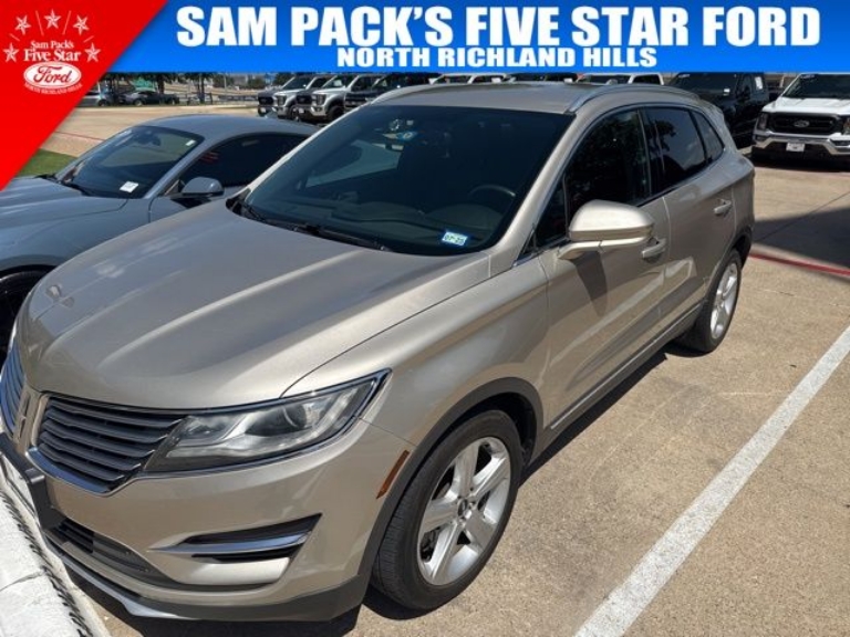 2015 Lincoln Lincoln MKC Base