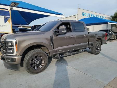 2023 Ford Super Duty F-250 SRW LARIAT