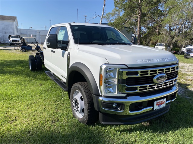 2025 Ford F-450 XL photo 3
