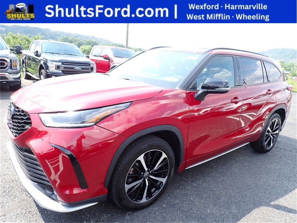 Used 2022 Toyota Highlander XSE