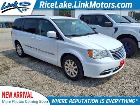2015 Chrysler Town AND Country Touring