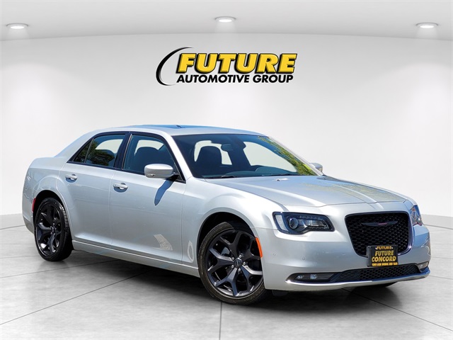 2023 Chrysler 300 S