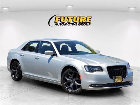 2023 Chrysler 300 S