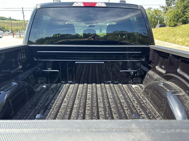 2025 Ford F-150 STX photo 11