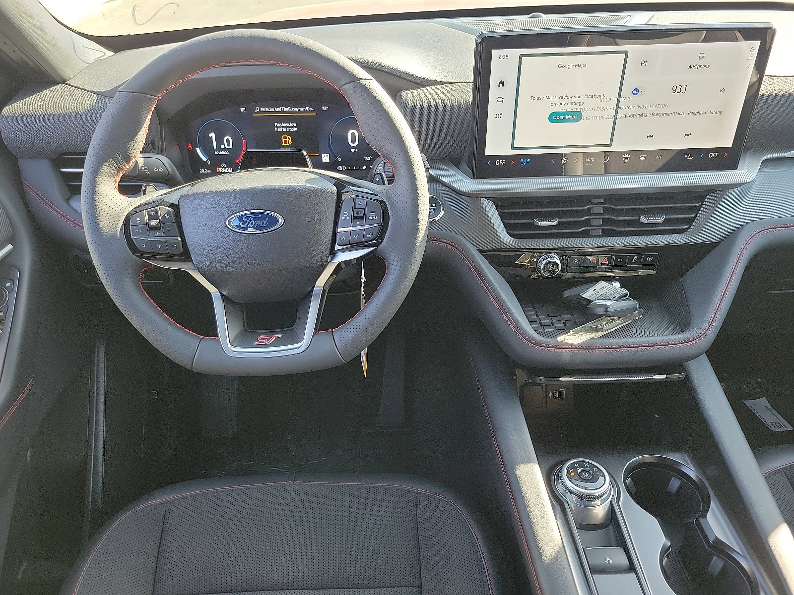 2025 Ford Explorer ST photo 3