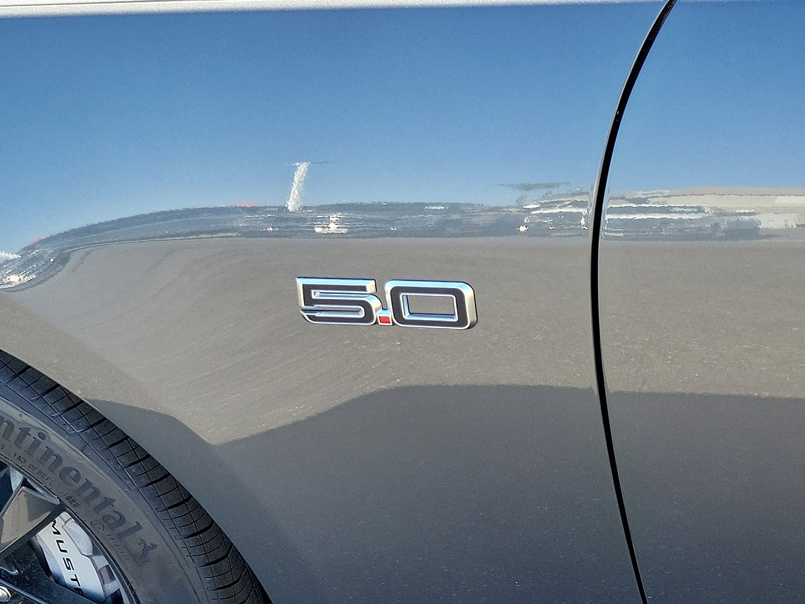 2025 Ford Mustang GT Premium photo 10