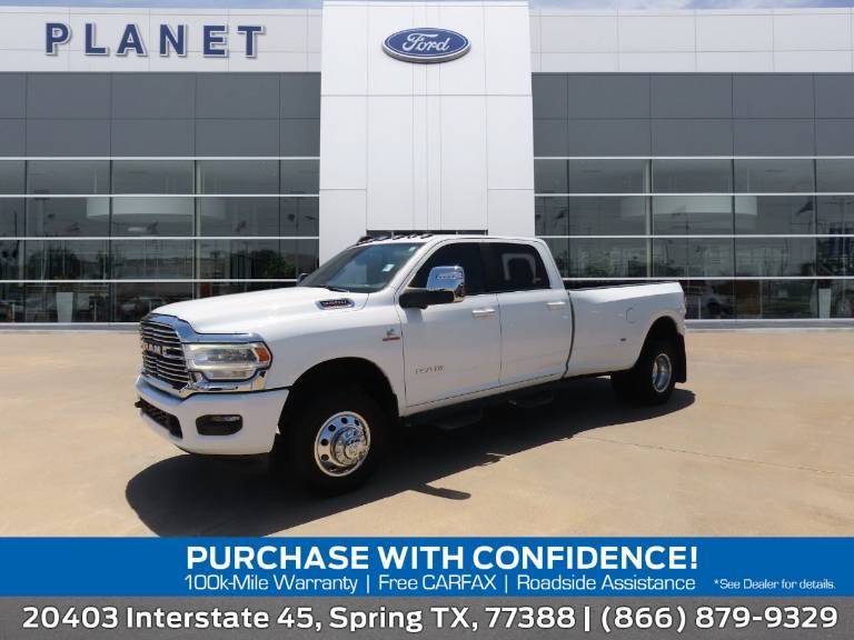 2023 RAM 3500 Laramie 4X4 Crew Cab 8' Box