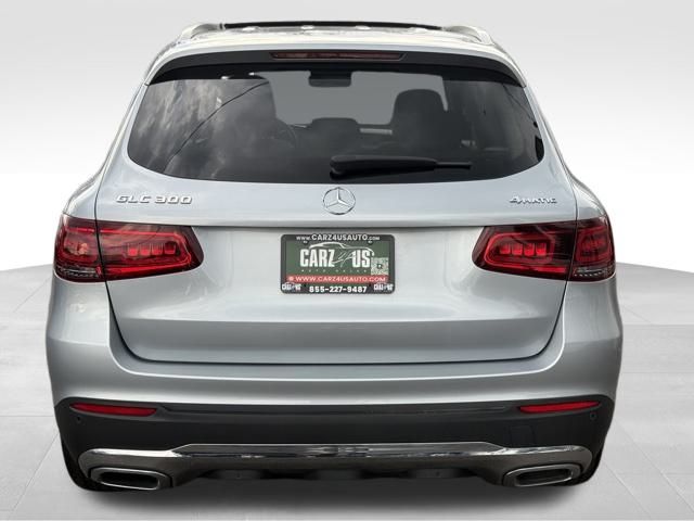 2022 Mercedes Benz GLC 300 4MATIC photo 3