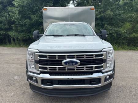 2024 Ford F-550SD XL