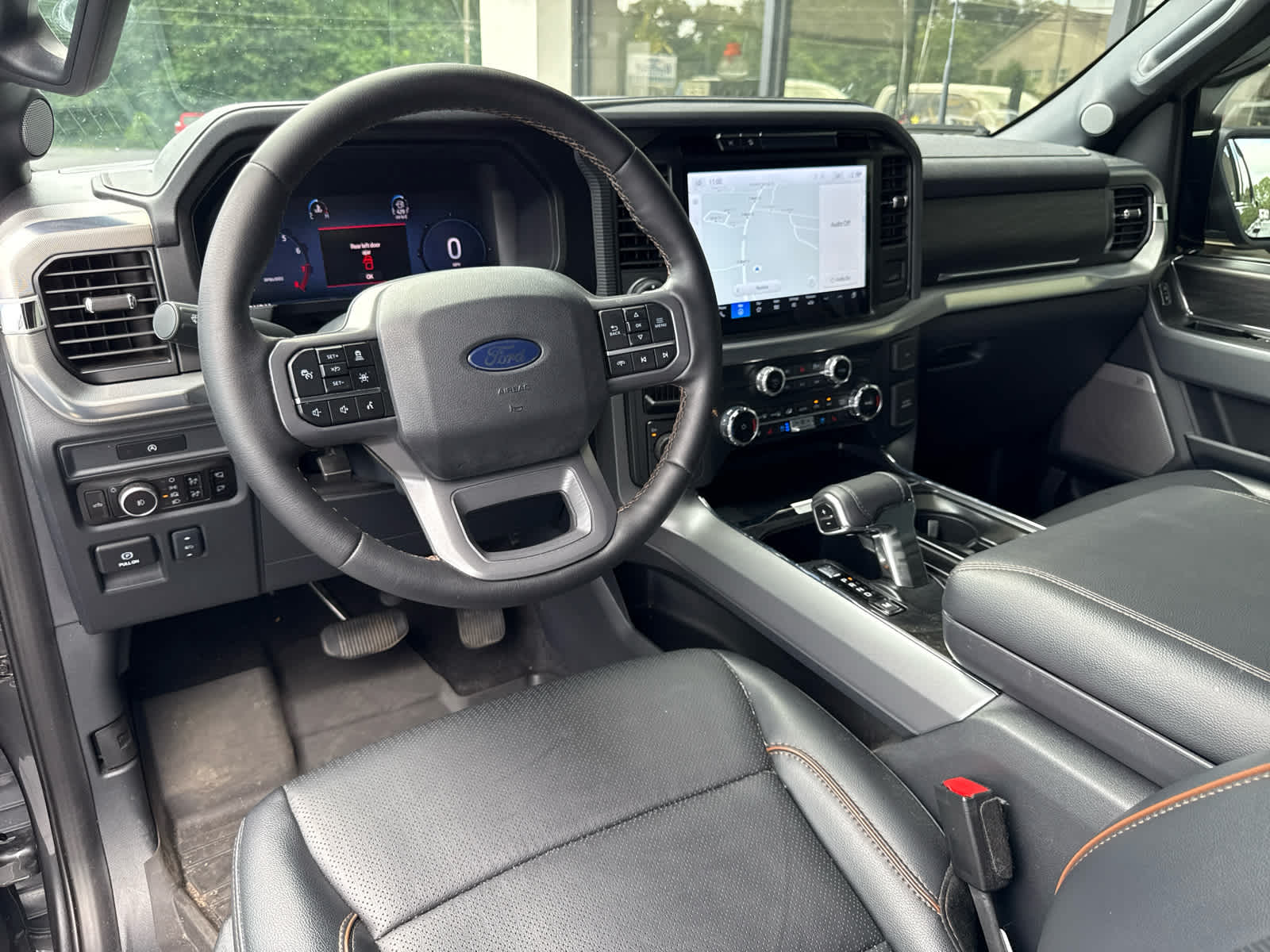 2025 Ford F-150 Lariat photo 20