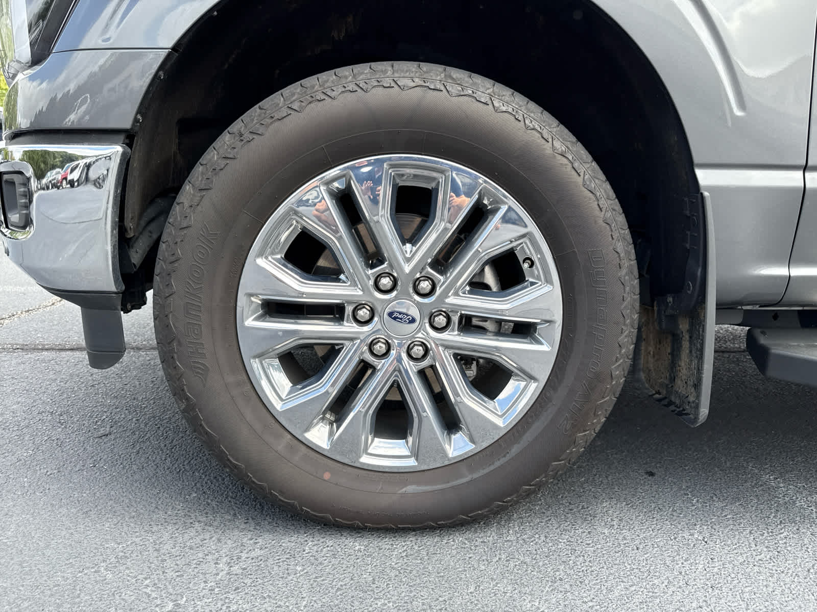 2025 Ford F-150 Lariat photo 31