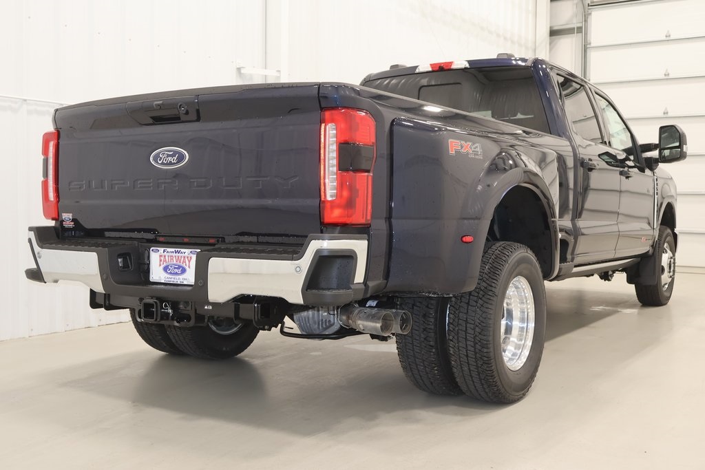 2025 Ford F-350 photo 5