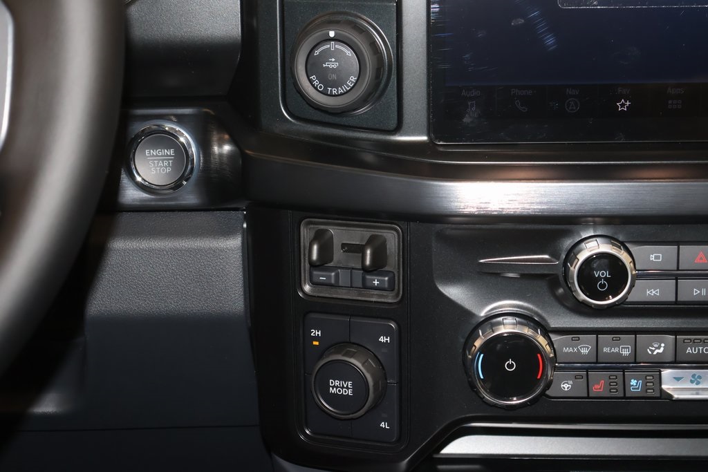2025 Ford F-350 photo 19