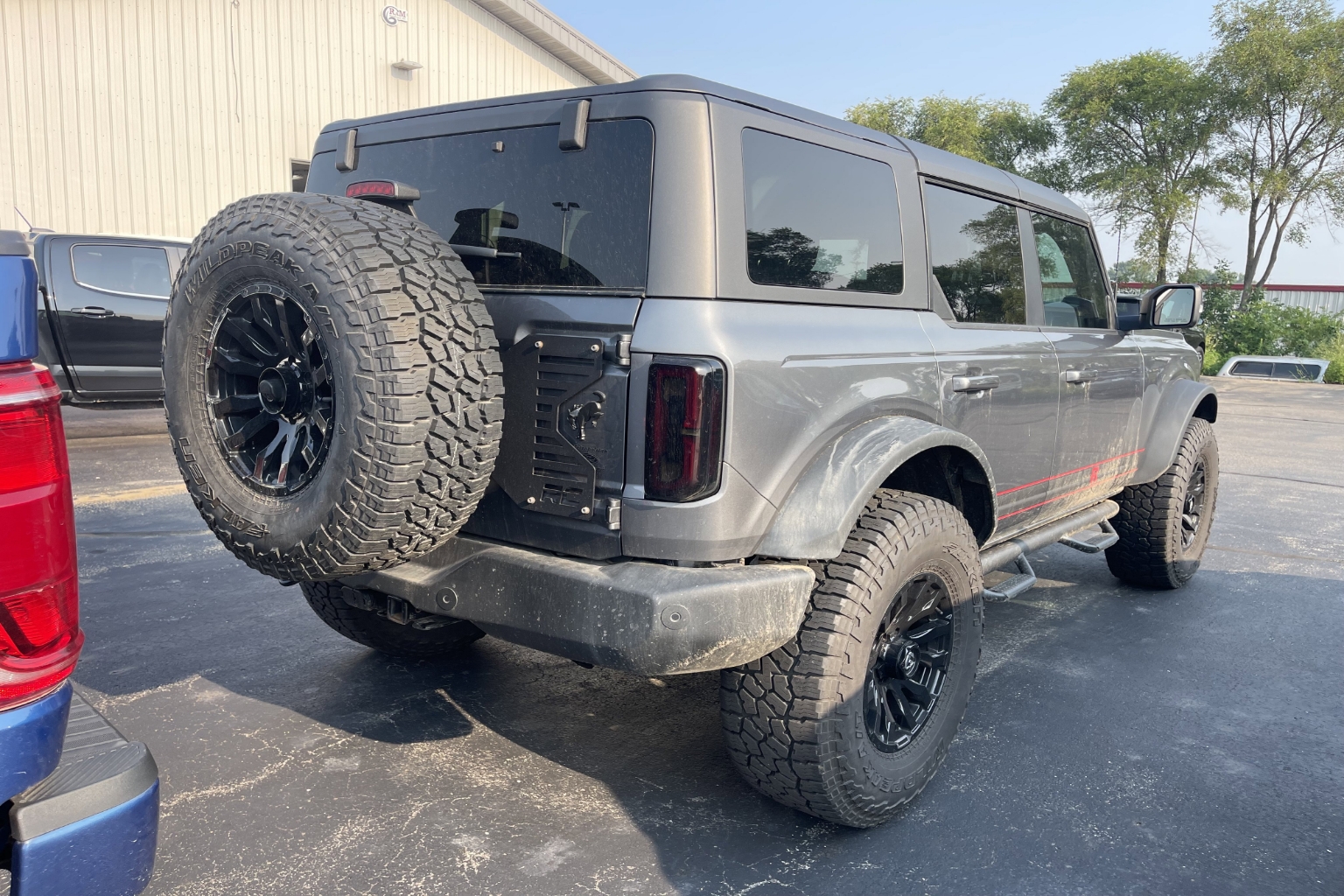 Used 2022 Ford Bronco 4-Door Outer Banks with VIN 1FMEE5DP0NLB36433 for sale in St. Cloud, Minnesota