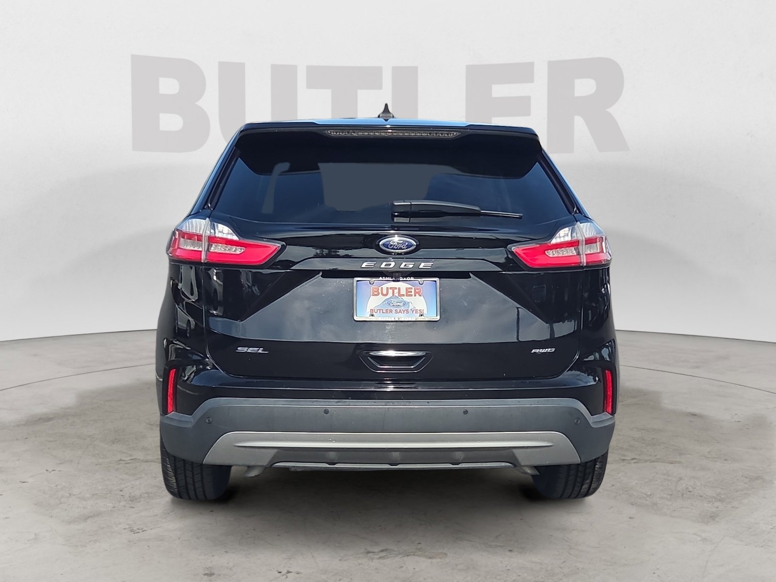2023 Ford Edge SEL photo 3