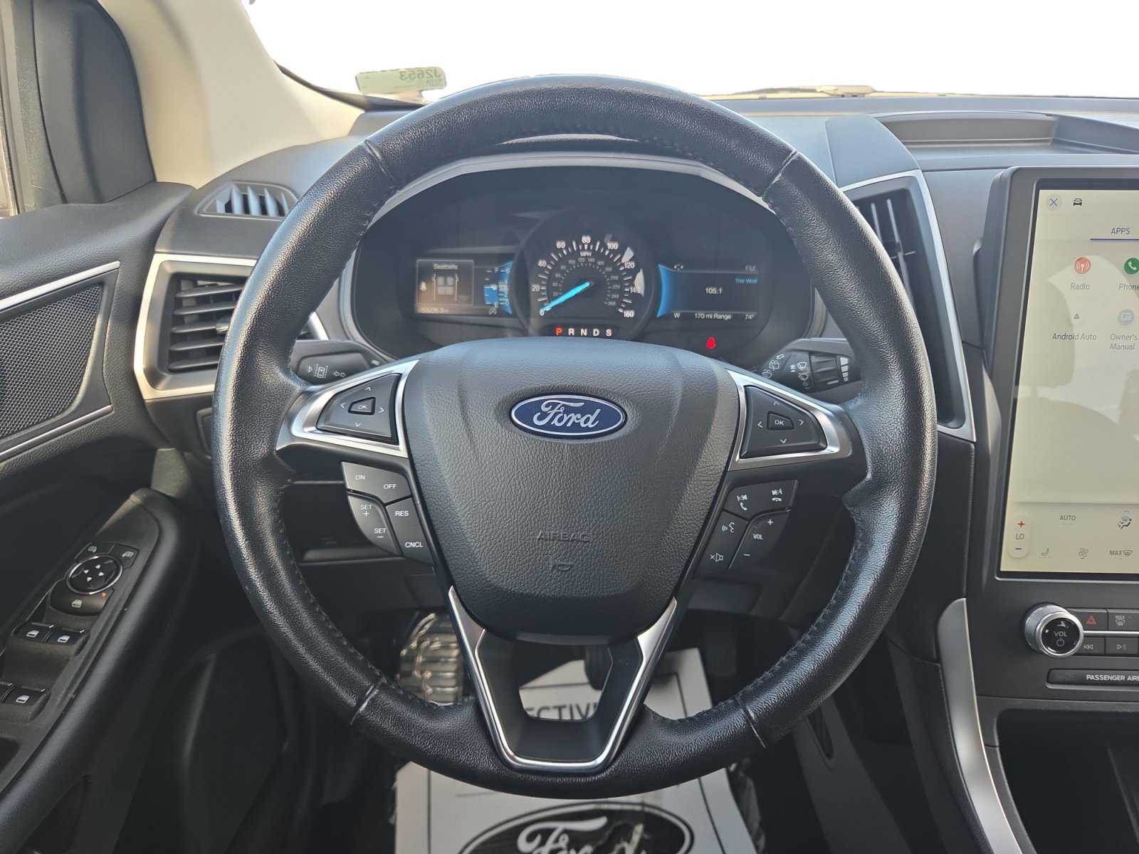 2023 Ford Edge SEL photo 11