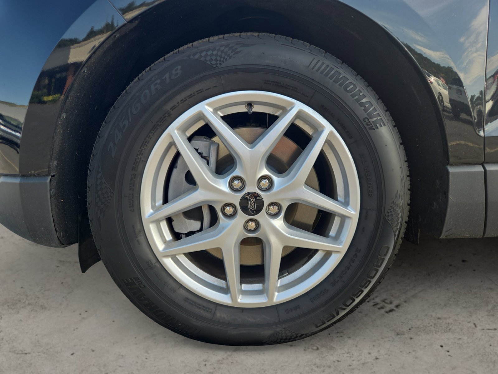 2023 Ford Edge SEL photo 13
