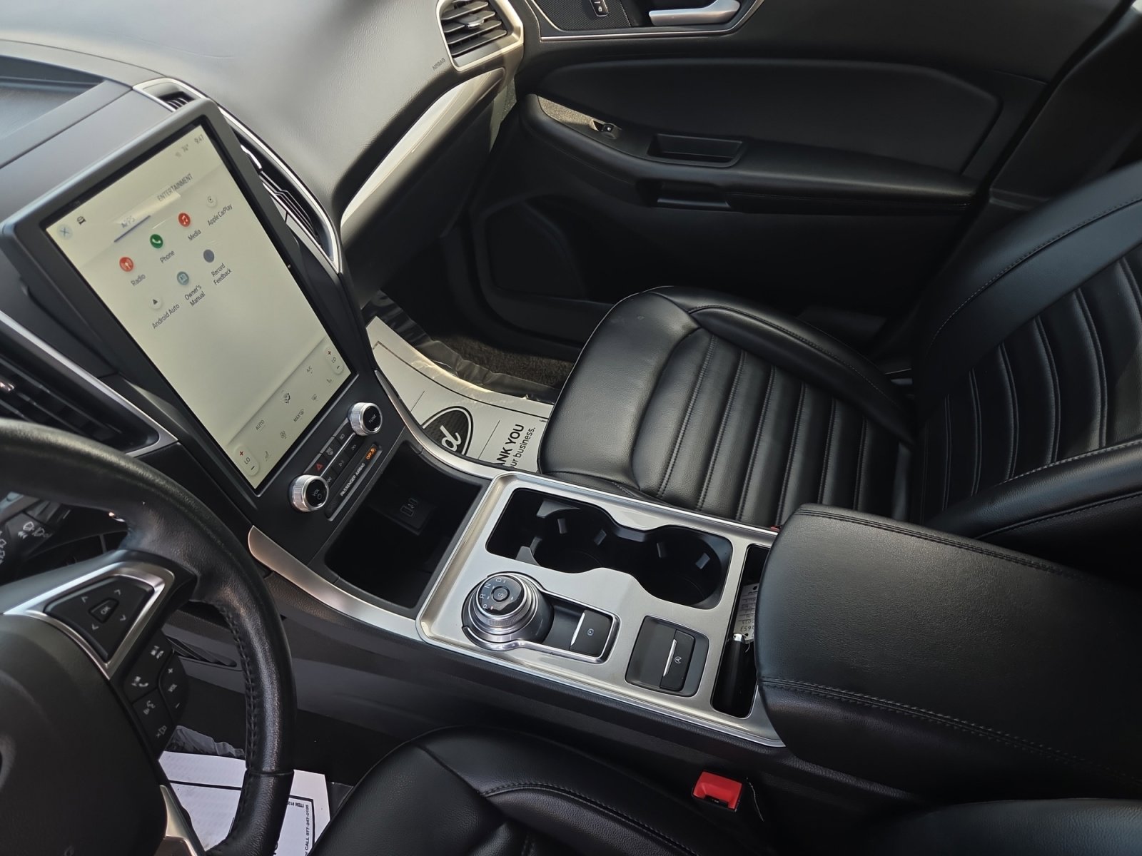 2023 Ford Edge SEL photo 17
