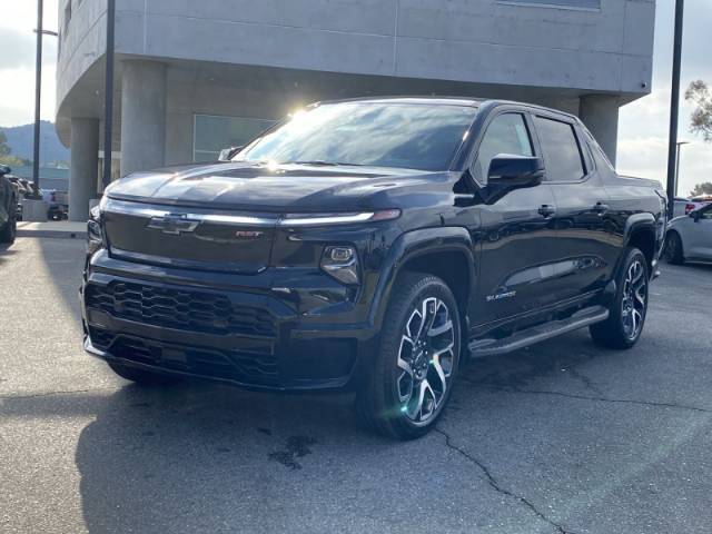 2024 Chevrolet Silverado EV RST