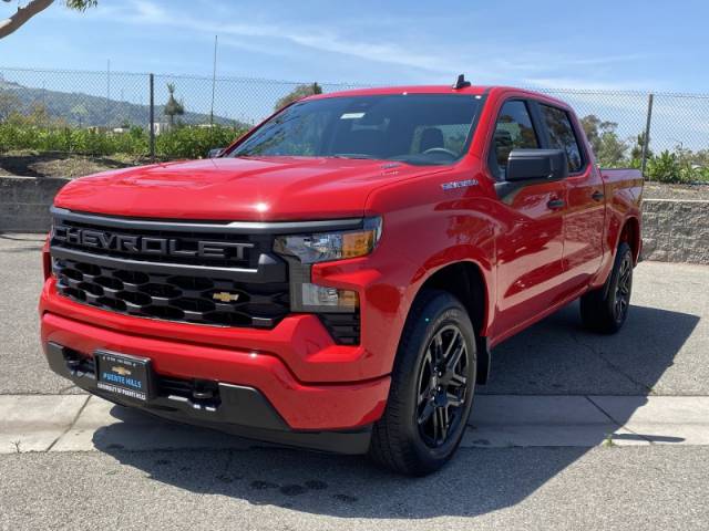 2025 Chevrolet Silverado 1500 Custom