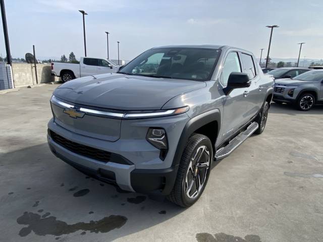 2025 Chevrolet Silverado EV LT