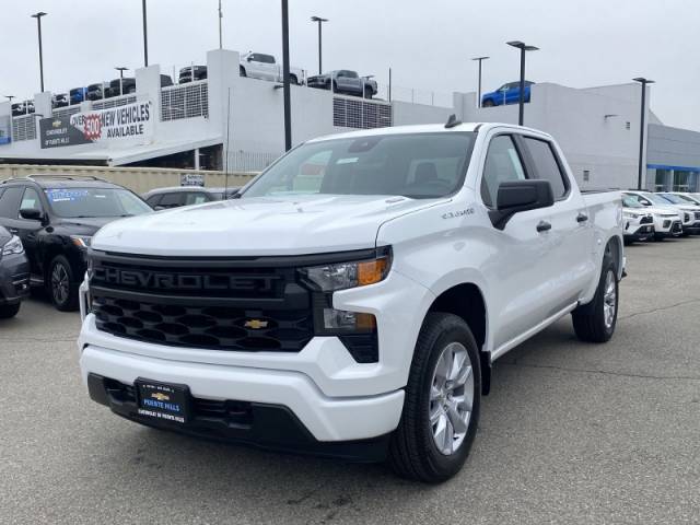 2025 Chevrolet Silverado 1500 Custom