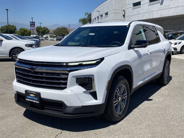 2025 Chevrolet Traverse FWD LT