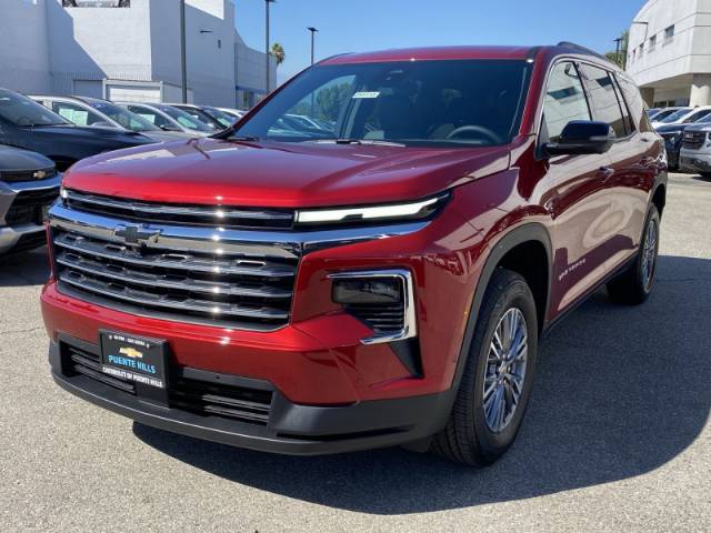 2025 Chevrolet Traverse FWD LT