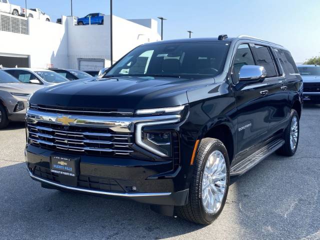 2025 Chevrolet Suburban Premier