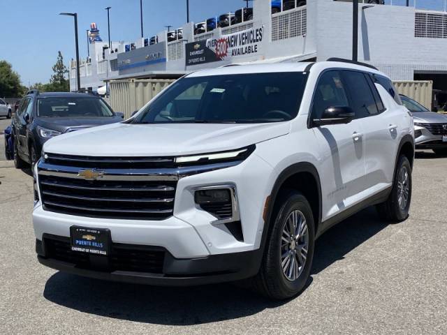 2025 Chevrolet Traverse FWD LT