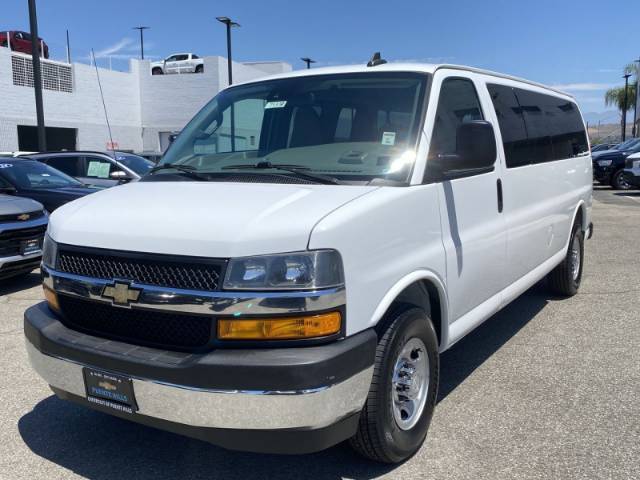 2020 Chevrolet Express Passenger LT