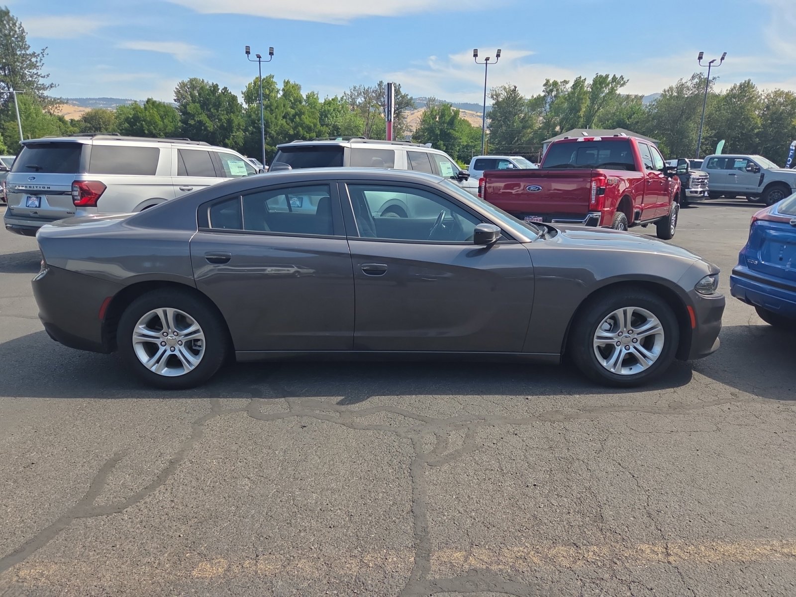 2023 Dodge Charger SXT photo 4