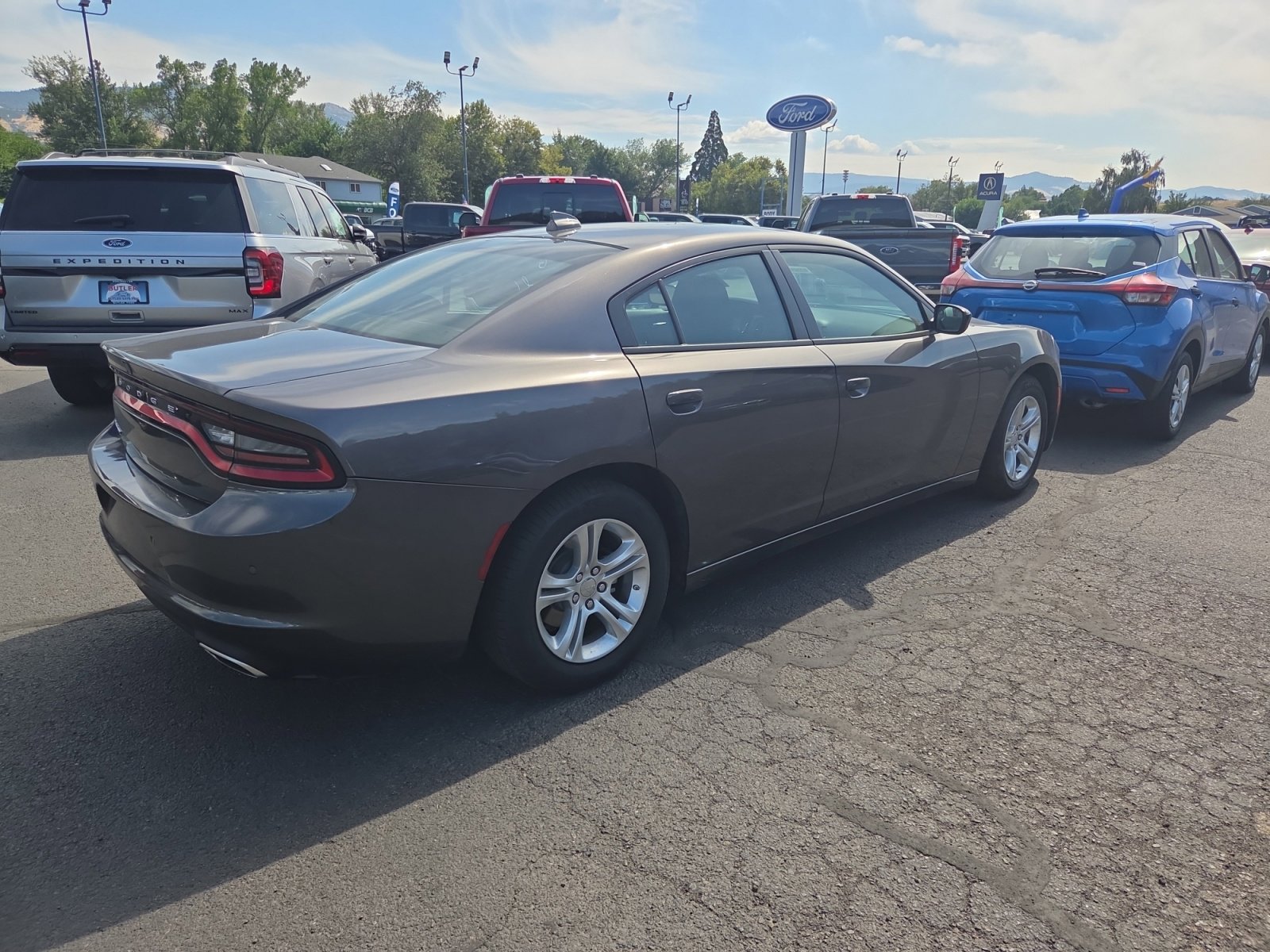 2023 Dodge Charger SXT photo 5