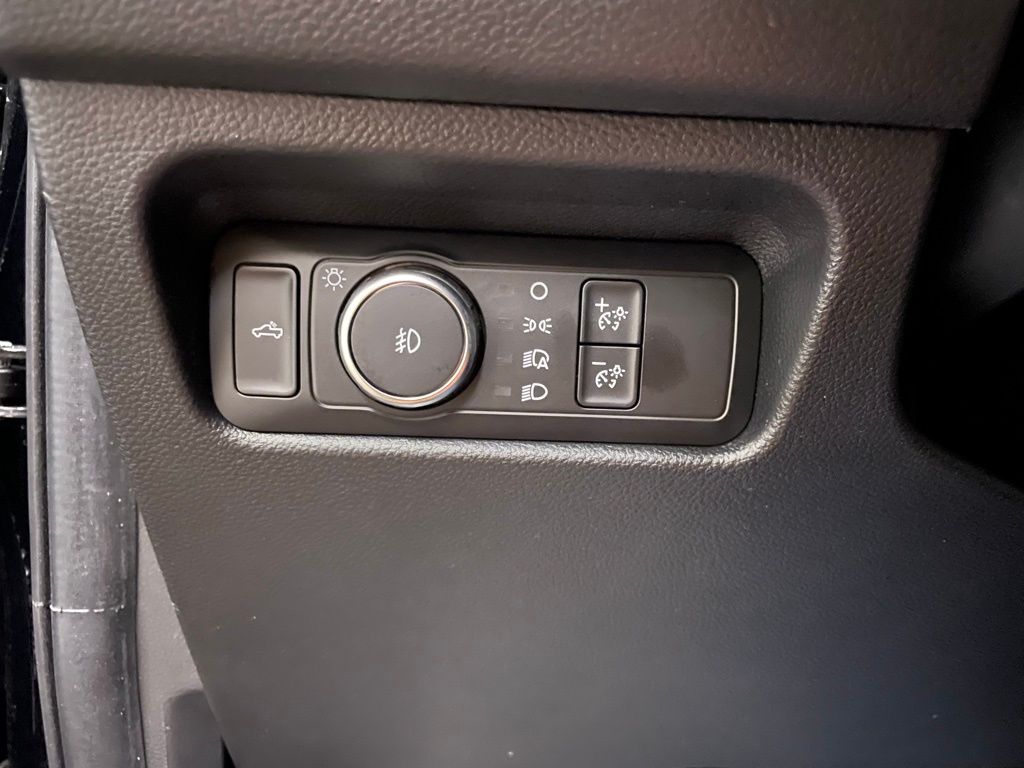 2025 Ford Ranger XLT photo 14